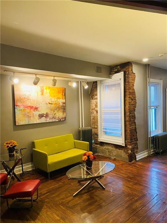 242 N 2nd St, Allentown, PA 18102 - photo 5