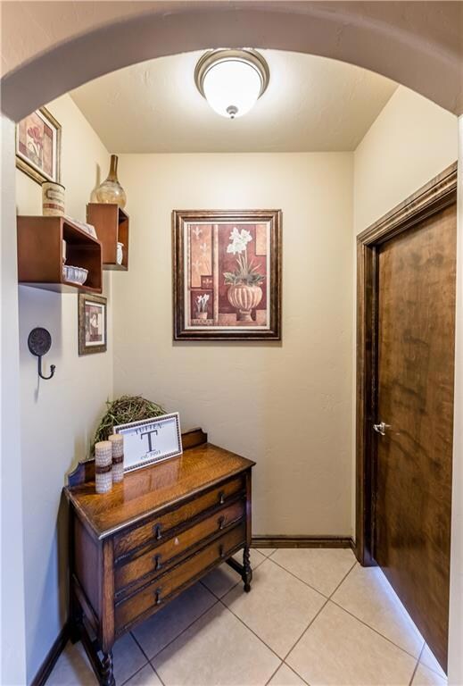 10663 N 2000 Rd, Elk City, OK 73644 - photo 5