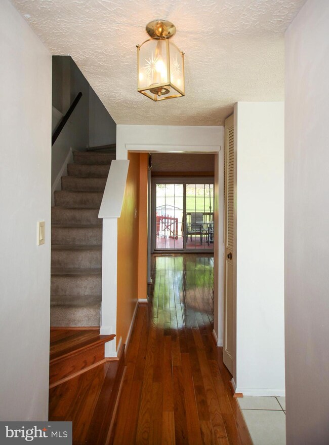 6372 Greenfield Rd, Elkridge, MD 21075 - photo 3