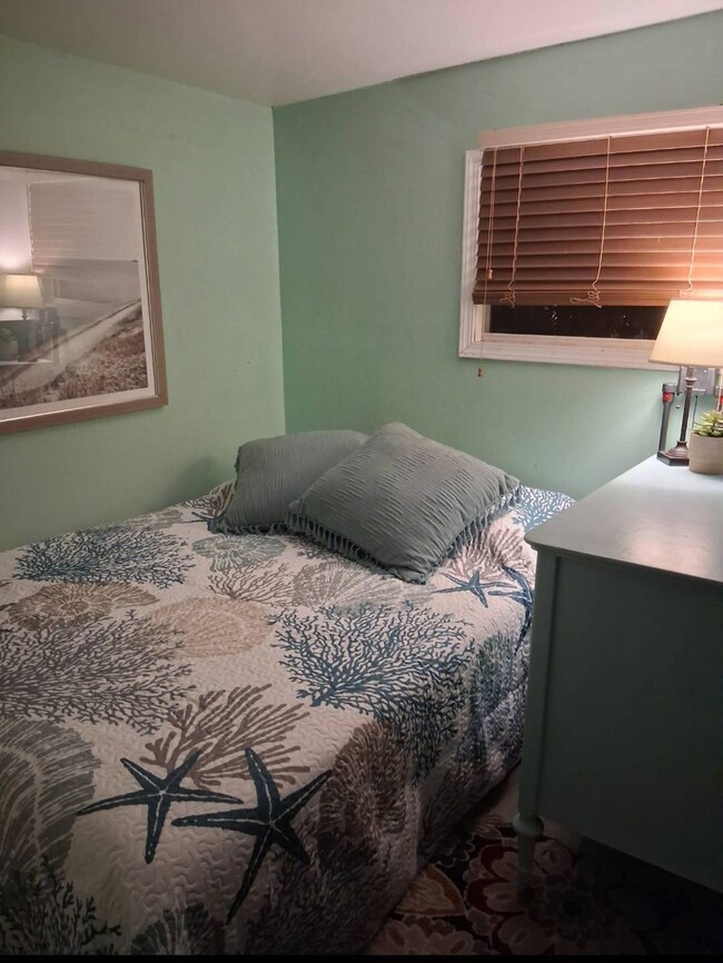 15175 Stringfellow Rd unit 15, Bokeelia, FL 33922 - photo 3