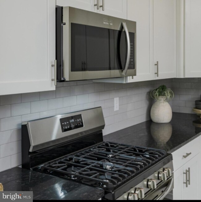 10725 Great Lakes Place, White Plains, MD 20695 - photo 6