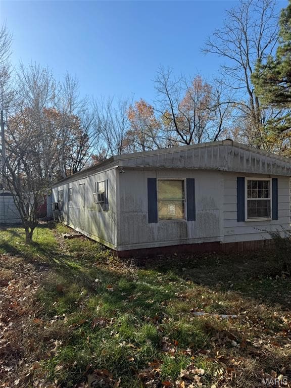 View of side of property