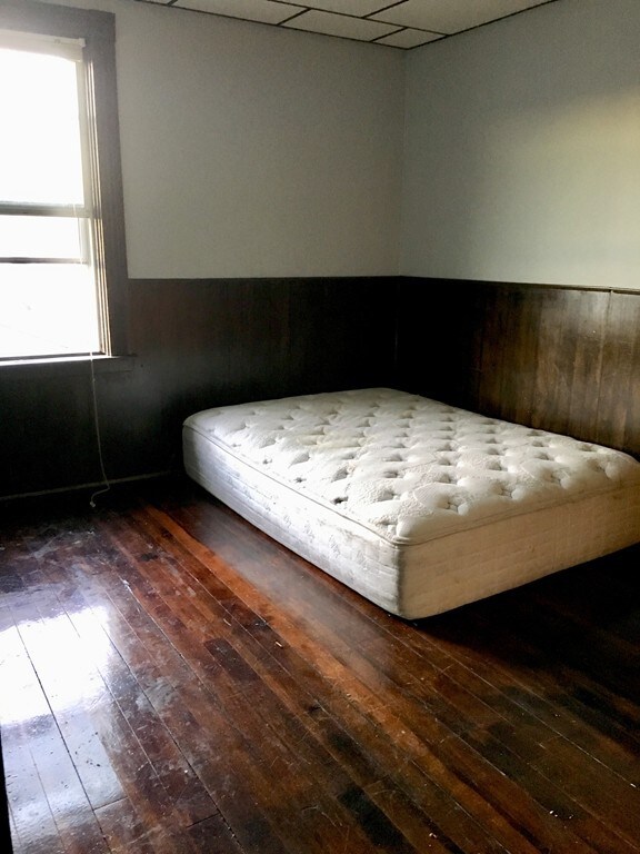 28 Russell St unit 3, Fall River, MA 02721 - photo 5