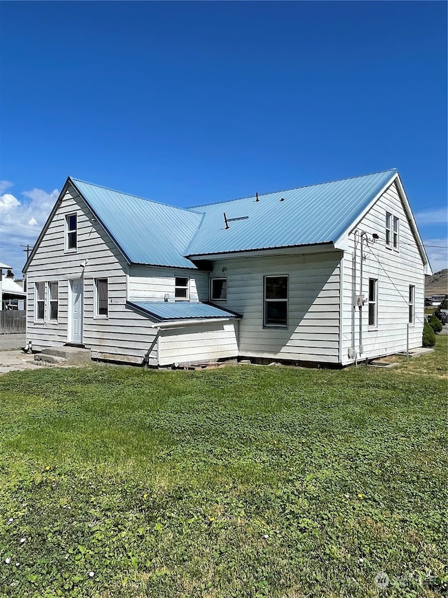 1579 2nd Ave N, Okanogan, WA 98840 - photo 4