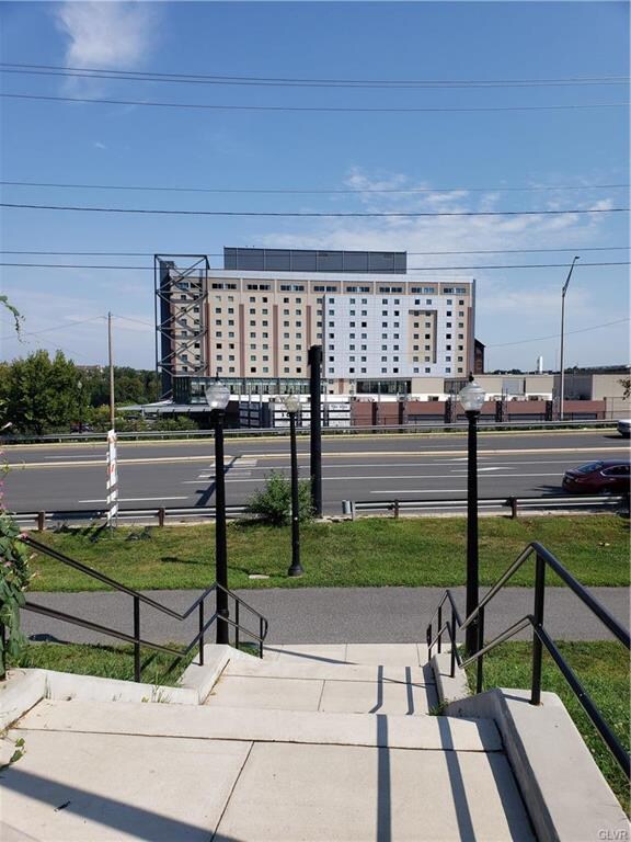 2 Trone St, Bethlehem, PA 18015 - photo 4