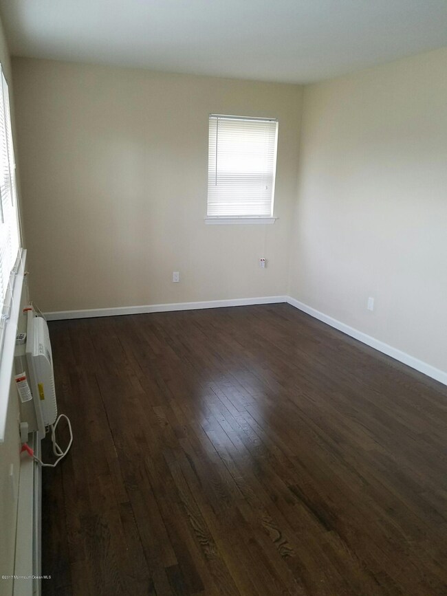 581 Patten Ave unit 39, Long Branch, NJ 07740 - photo 3