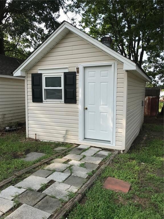 113 Francis St, Asheboro, NC 27203 - photo 4