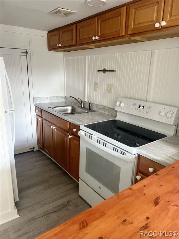 18822 SW 108th St unit B, Dunnellon, FL 34432 - photo 6