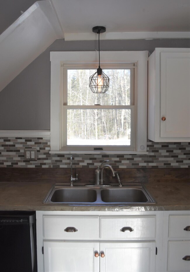6 Holmes Rd, Saco, ME 04072 - photo 4