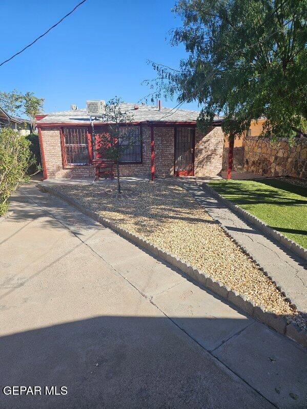 2715 N San Marcial St, El Paso, TX 79930 - photo 5