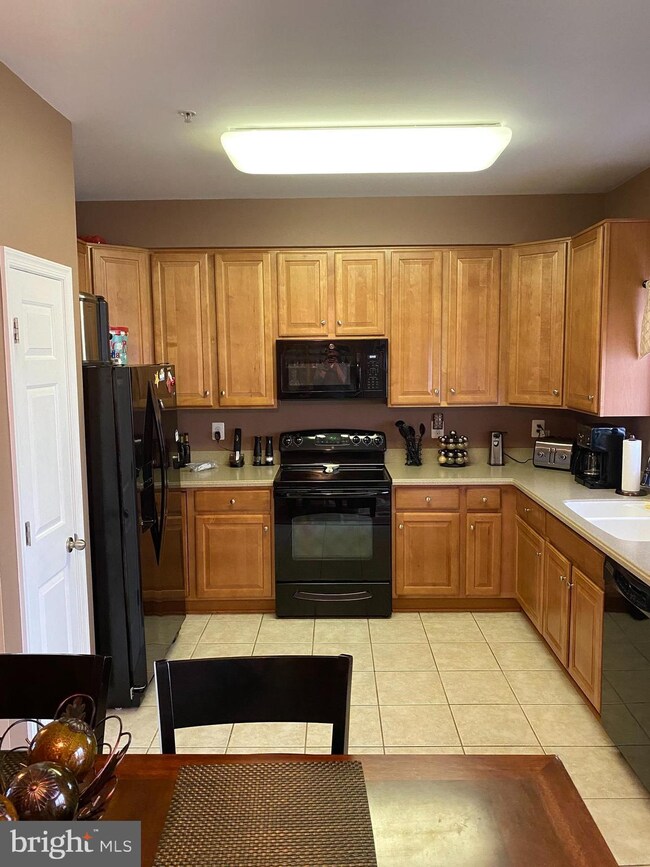 12915 Yellow Jacket Rd, Hagerstown, MD 21740 - photo 2