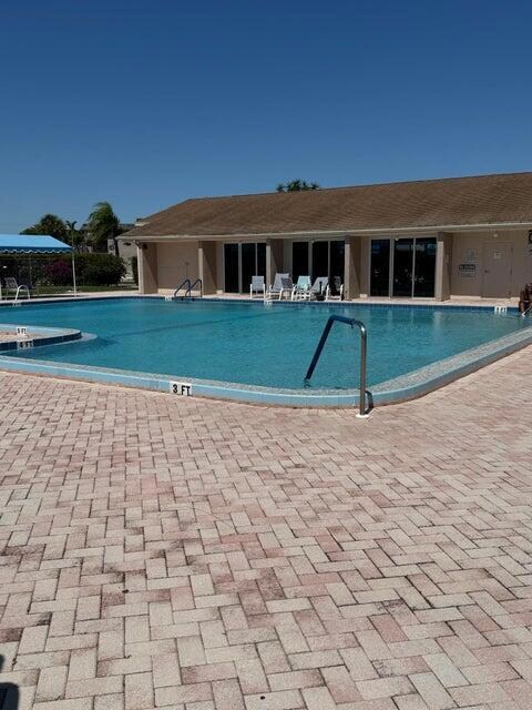 721 Lori Dr unit 210, Palm Springs, FL 33461 - photo 2