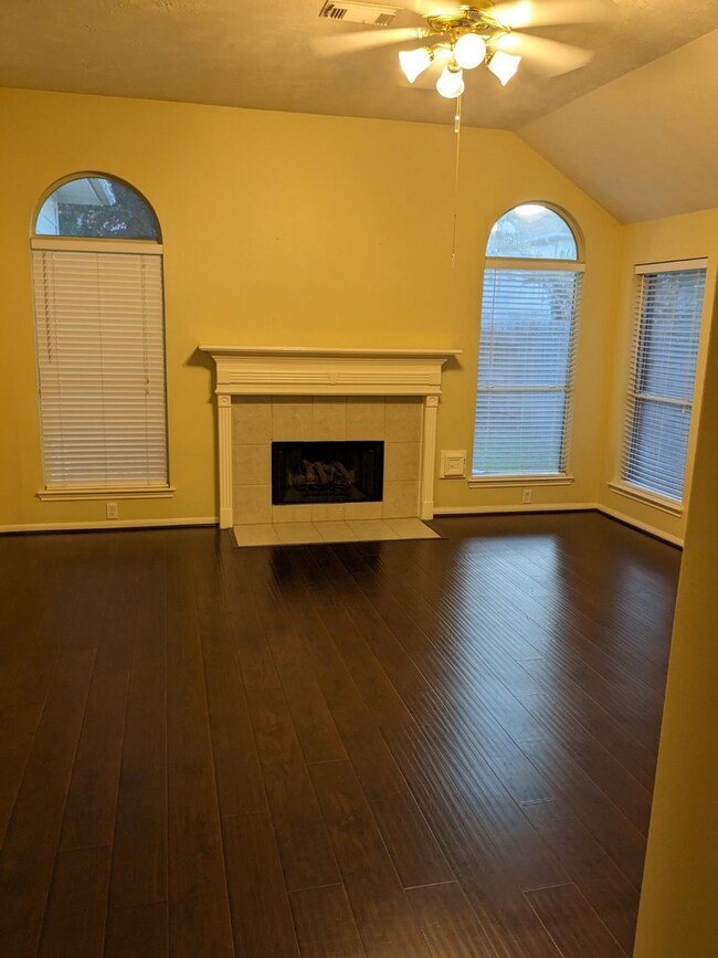 8507 Split Branch Ln, Houston, TX 77095 - photo 4