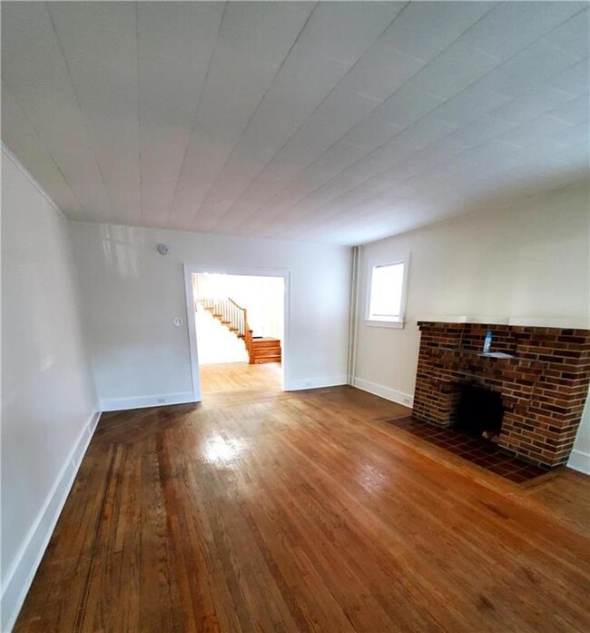 2110 W Highland St, Allentown, PA 18104 - photo 4