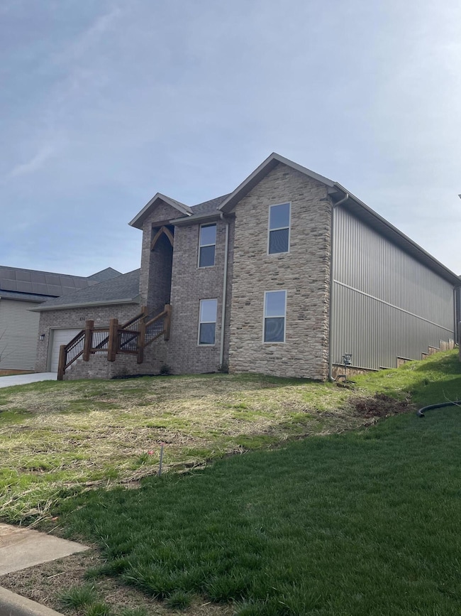 836 S Black Sands Ave, Nixa, MO 65714 - photo 2