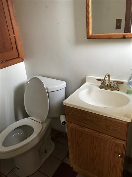 Powder room