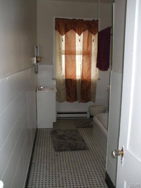 101 N 11th St unit 2nd R, Allentown, PA 18102 - photo 3