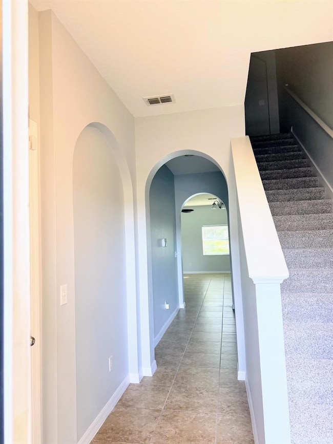 1061 Honey Blossom Dr, Orlando, FL 32824 - photo 3