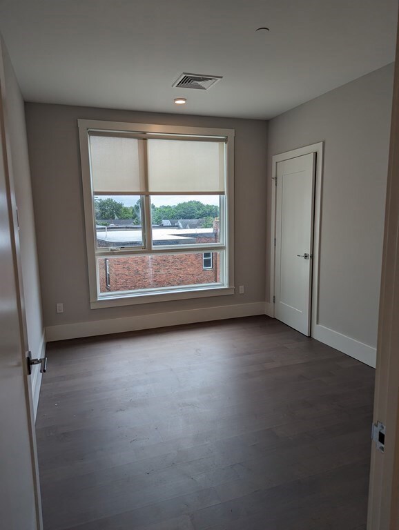 3193 Washington St unit 308, Boston, MA 02130 - photo 5