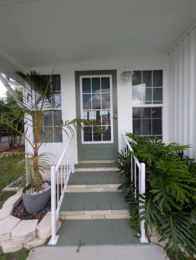 1510 Ariana St, Lakeland, FL 33803 - photo 2