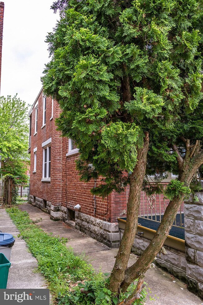 819 6th St, Lancaster, PA 17603 - photo 4