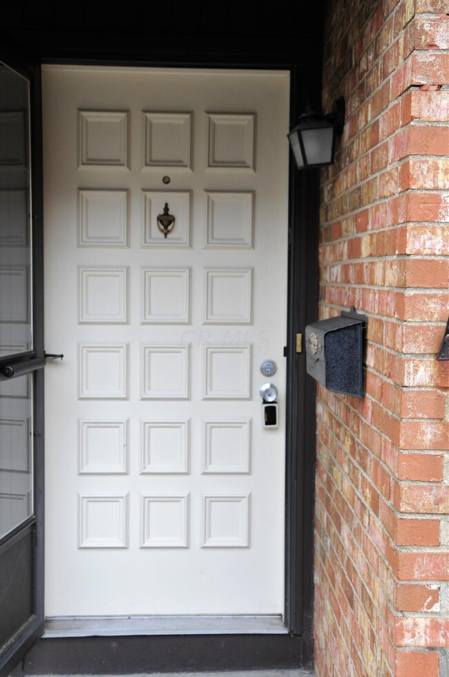 5123 Delancey St, Columbus, OH 43220 - photo 5