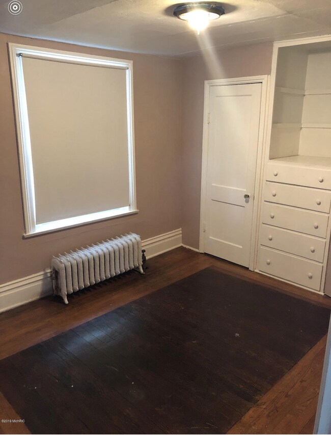 930 N Capitol Ave, Lansing, MI 48906 - photo 6