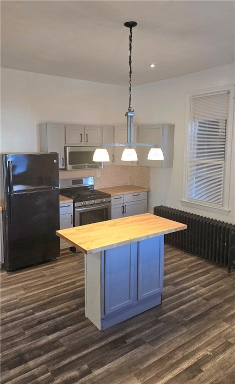 157 Comrie Ave, Braddock, PA 15104 - photo 6