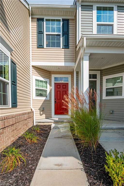 179 Granger Dr, Lagrange, OH 44050 - photo 2