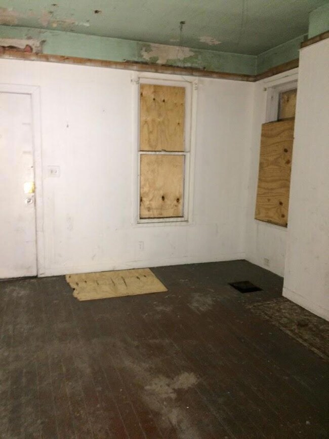 24 S Eureka Ave, Columbus, OH 43204 - photo 6