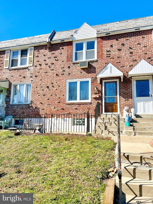 613 Magnolia Ave, Glenolden, PA 19036 - photo 2
