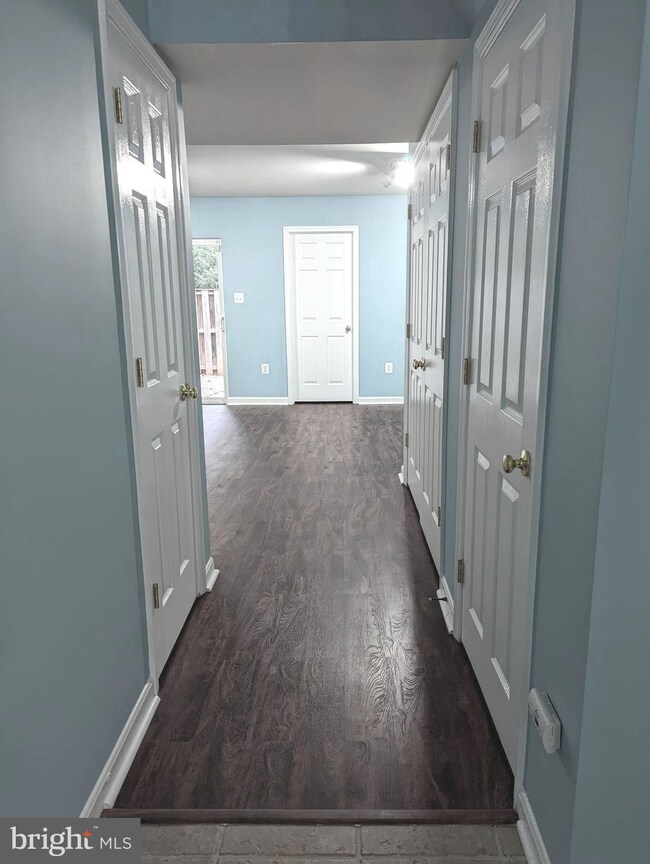 14173 Hunters Run Way, Gainesville, VA 20155 - photo 3