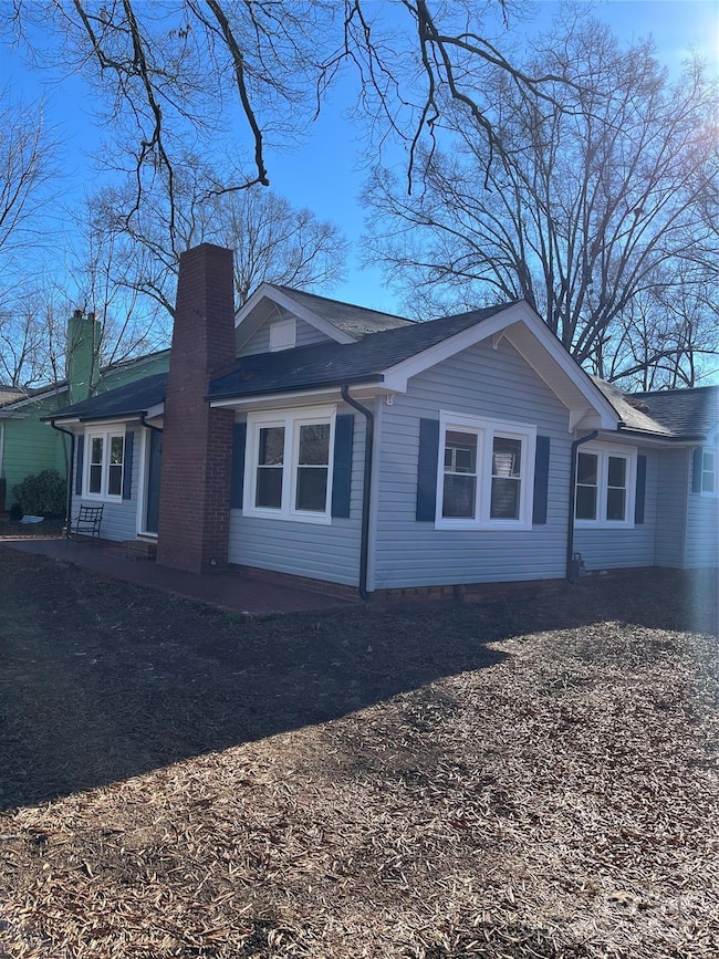 924 E Main St, Albemarle, NC 28001 - photo 2