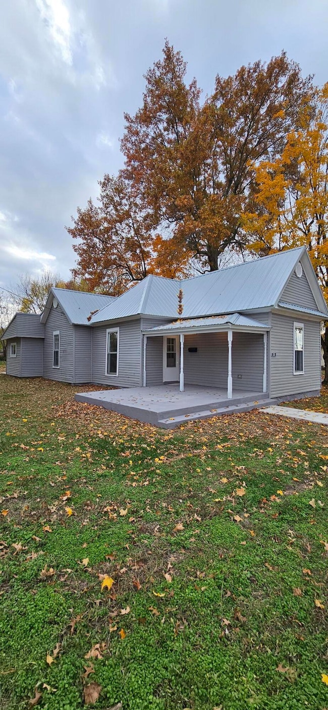 318 W Jackson St, Marshfield, MO 65706 - photo 2