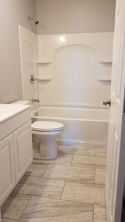 42 Windsor St, Worcester, MA 01605 - photo 7