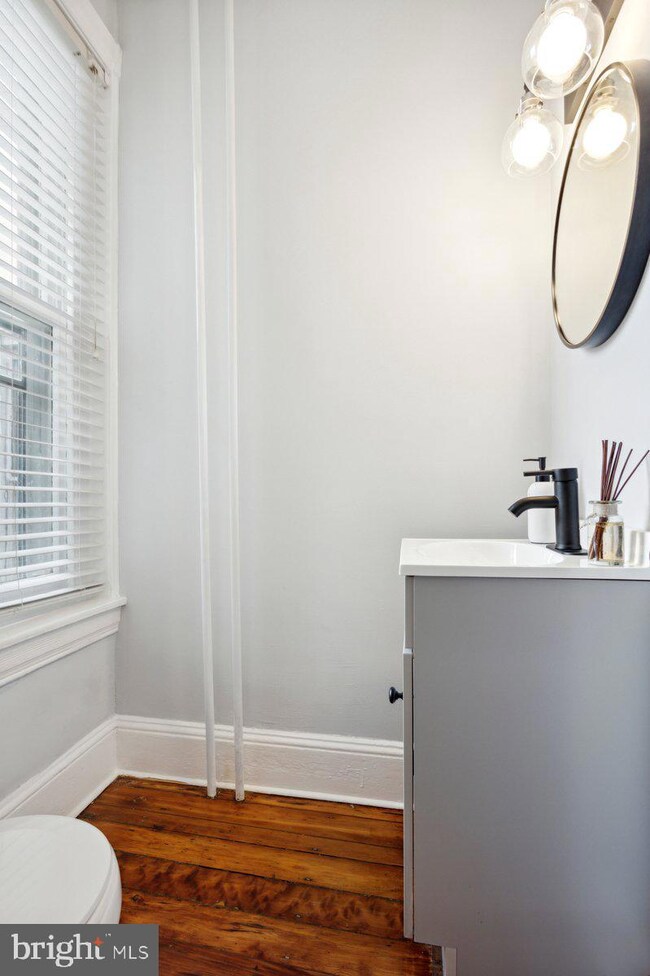 4726 Fowler St, Philadelphia, PA 19127 - photo 6