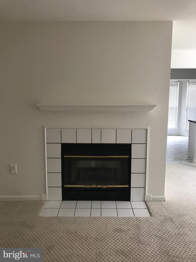 5960 Millrace Ct unit B201, Columbia, MD 21045 - photo 3