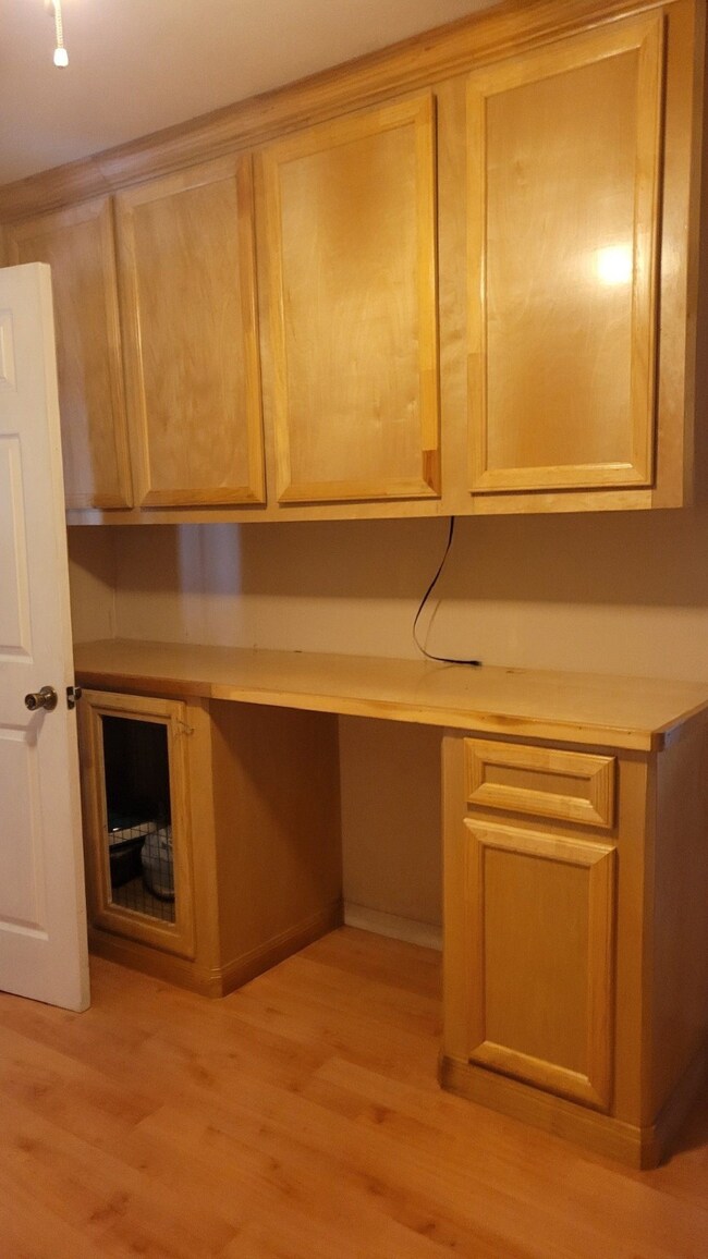 1008 Avenue I, Bay City, TX 77414 - photo 6