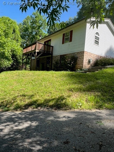 23 Kacey Place, Alum Creek, WV 25003 - photo 2