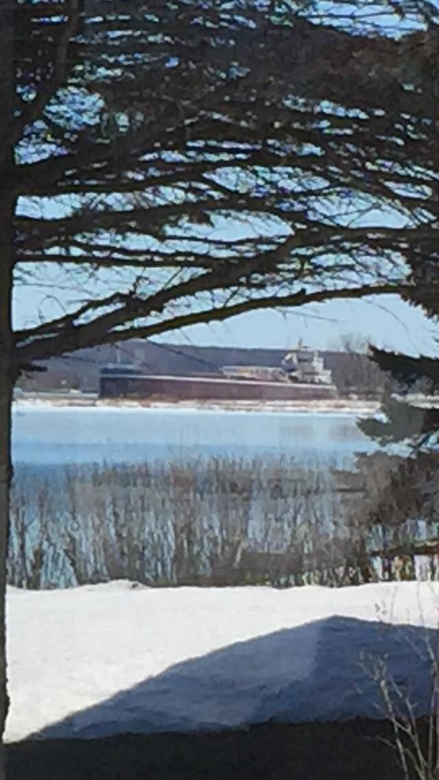 LAKE FREIGHTERS