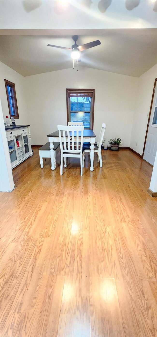 6575 Heathervale Ct, Newburgh, IN 47630 - photo 5