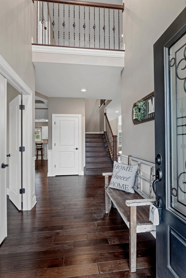 846 Sylvia Ln, Crown Point, IN 46307 - photo 3