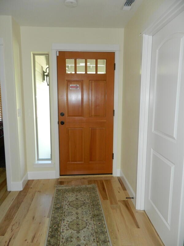 357 SW Wagner Meadows Dr, Grants Pass, OR 97526 - photo 3