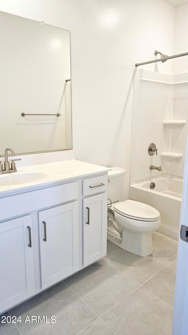 Frontera Lot 13 Bathroom Upstairs