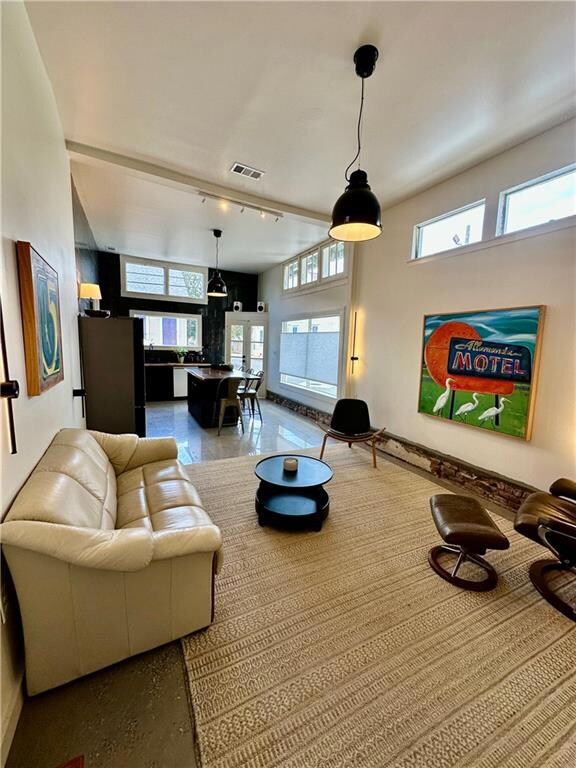 2632 Dauphine St, New Orleans, LA 70117 - photo 5