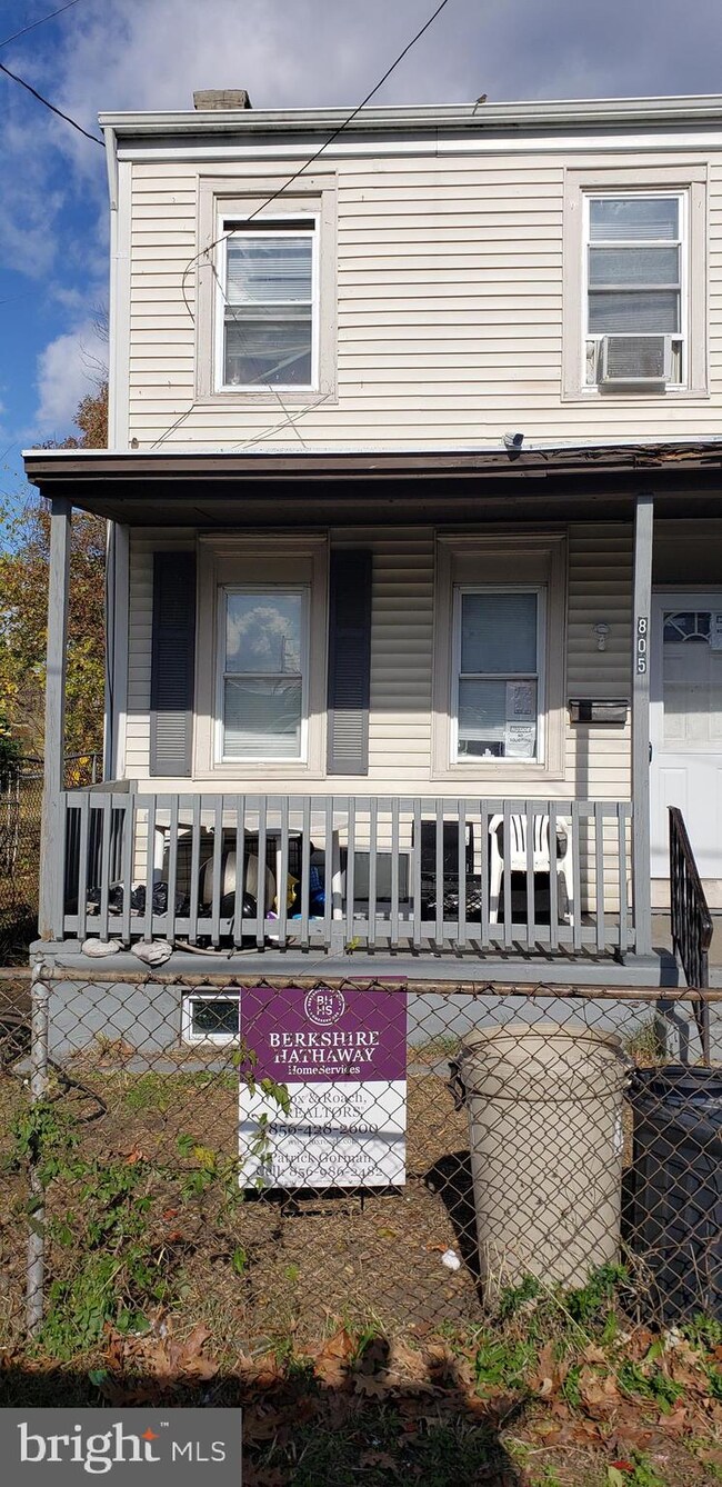 805 Sylvan St, Camden, NJ 08104 - photo 2