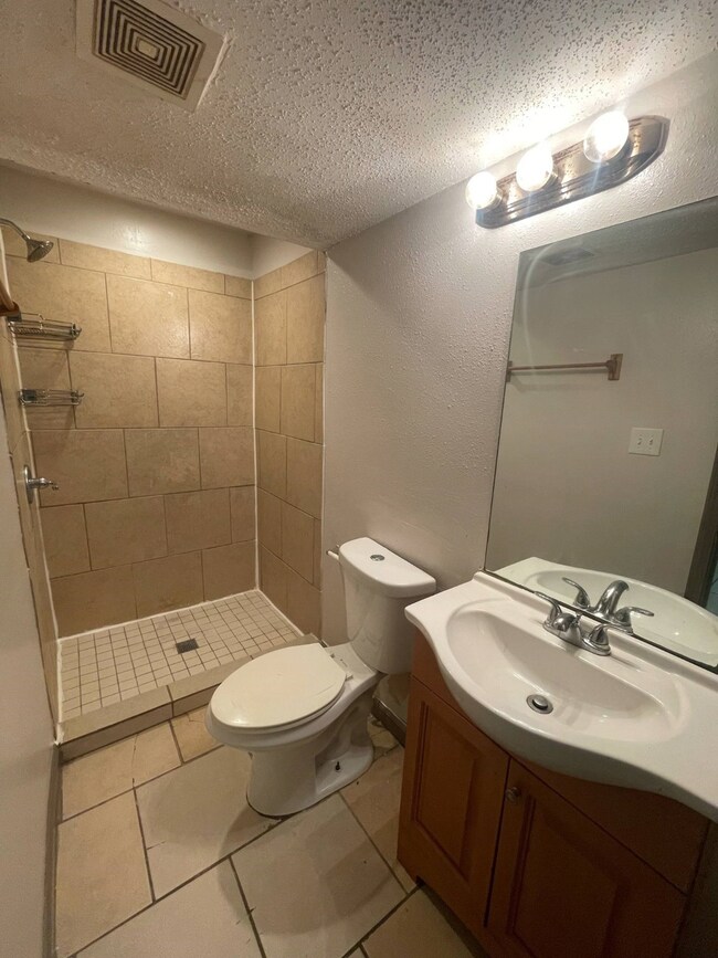 En suite bathroom