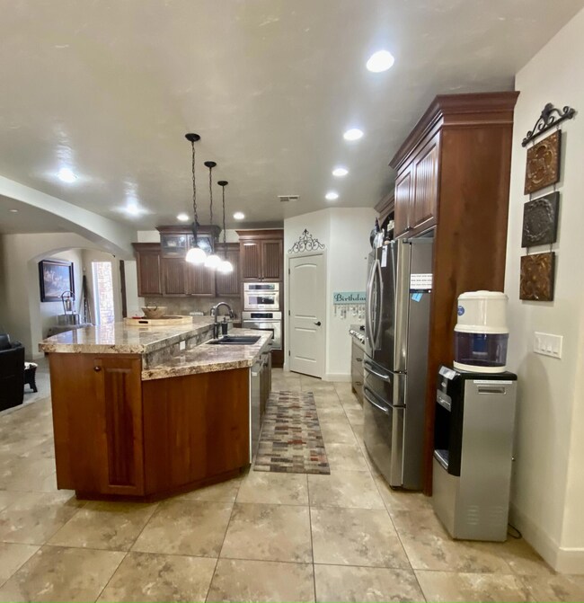 Kitchen 2