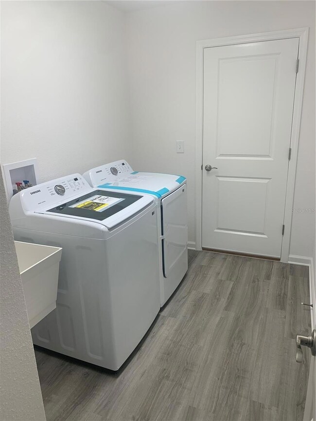 966 Eugene Terrace, Okahumpka, FL 34762 - photo 6