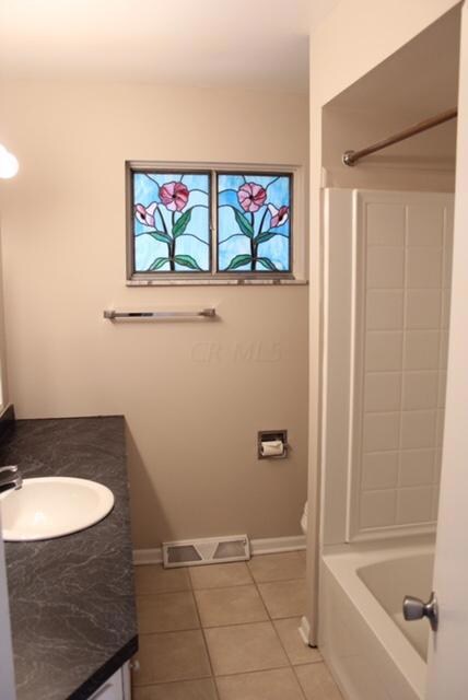 Francisco Bathroom 2.jpg